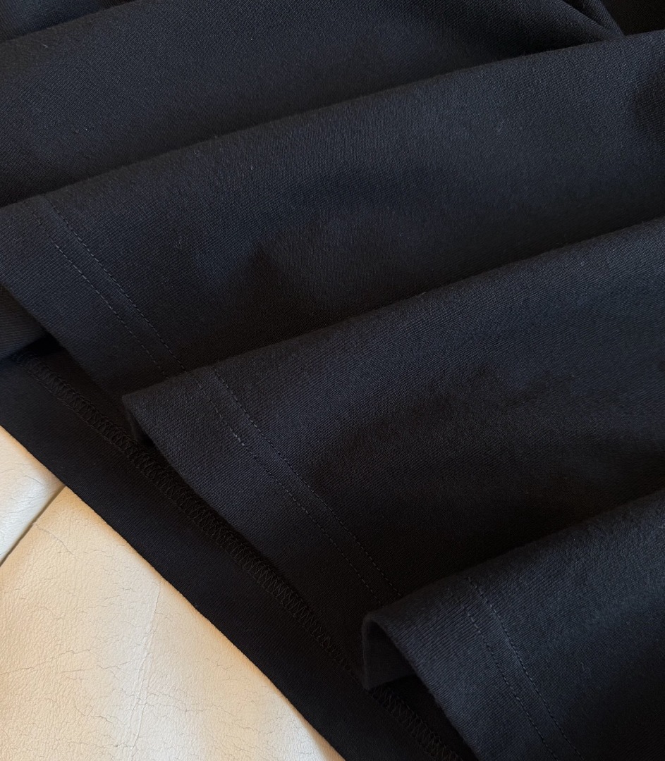Burberry Sand Black T - Image 10