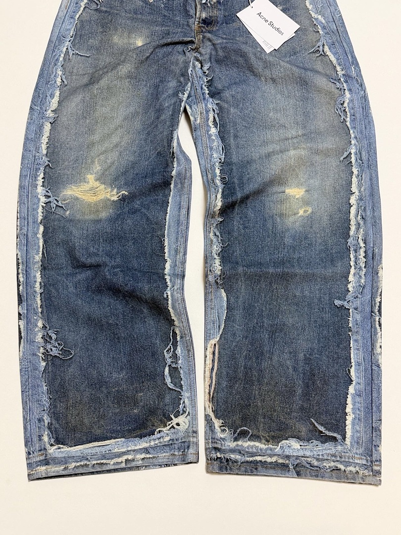Unbranded Print - Image 8