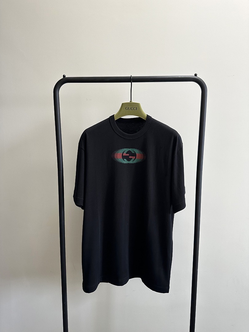 Gucci Shadow T - Image 4