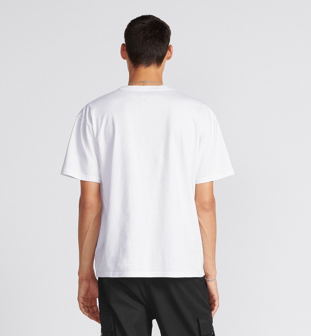 Unbranded D Color Logo Short Sleeve - Image 13