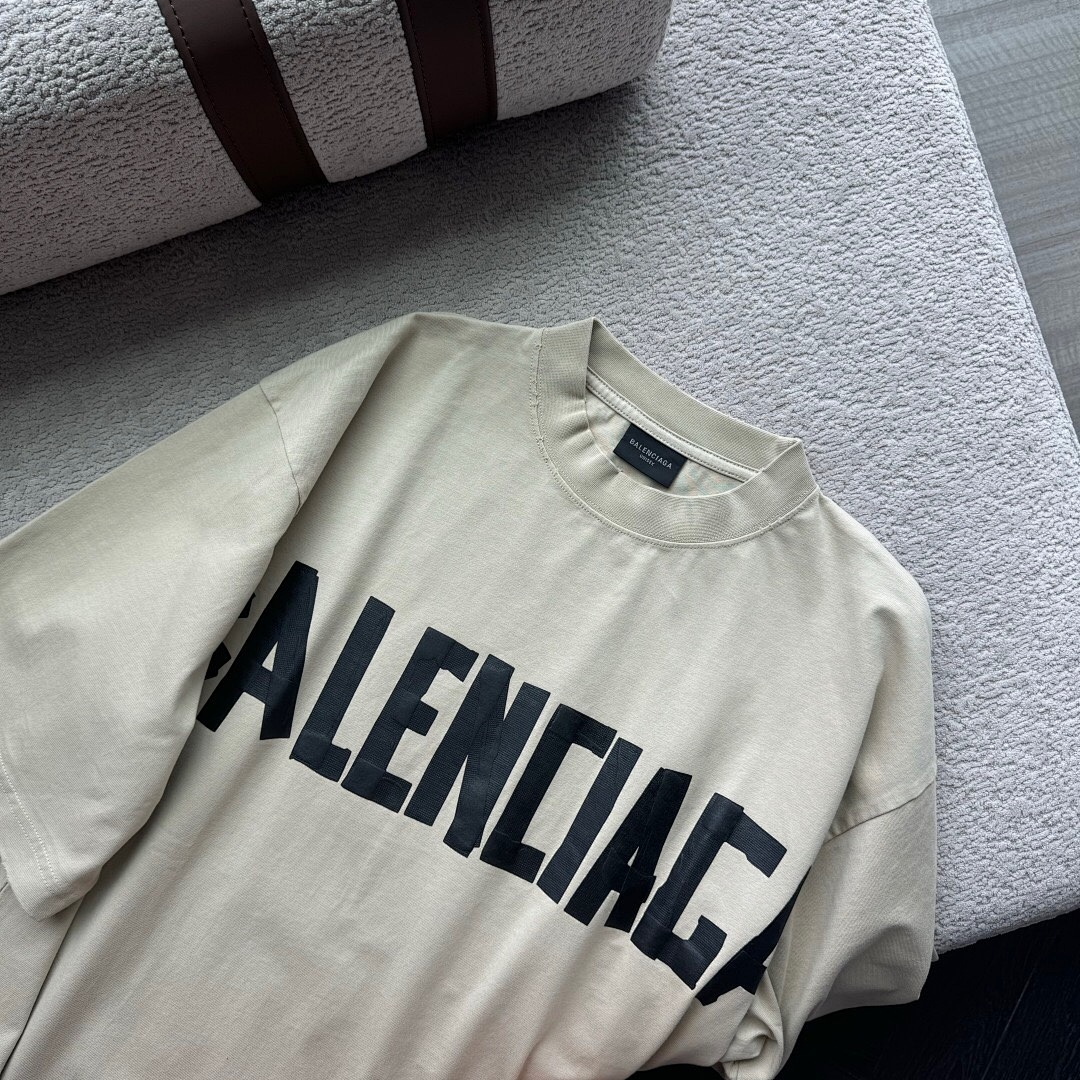 Balenciaga Gum Strap T Apricot - Image 5