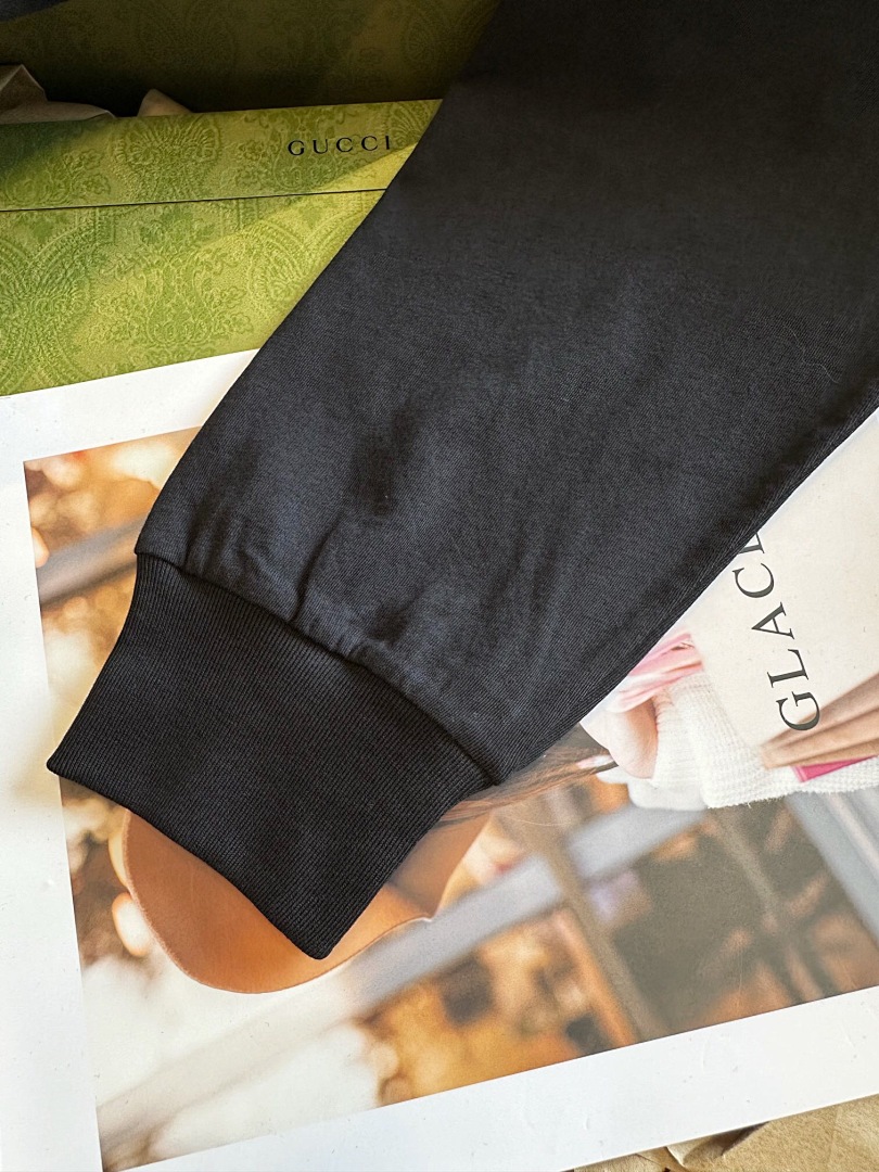 Gucci G Small Long Sleeve T (Black) - Image 8