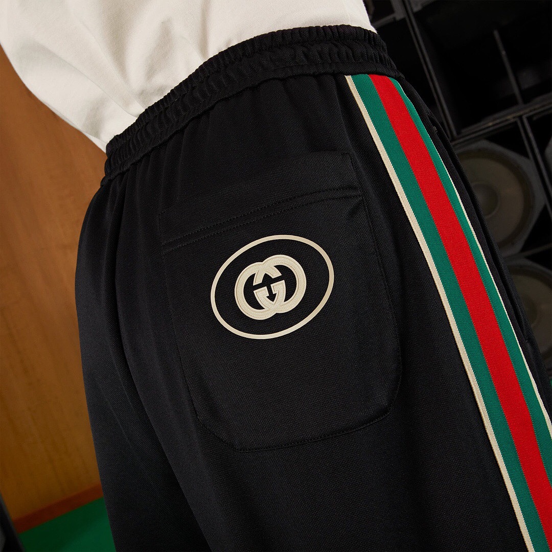 Gucci GU Red Green Strap Striped Short - Image 16