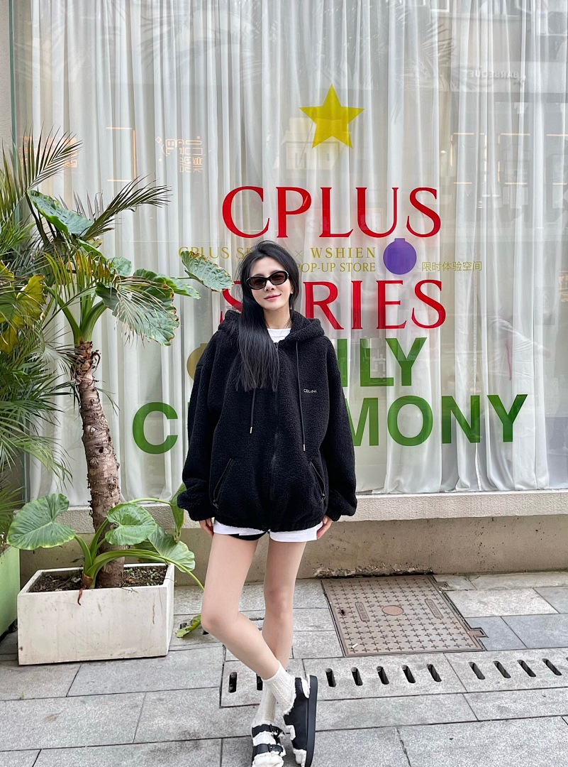 Celine Fleece - Image 15