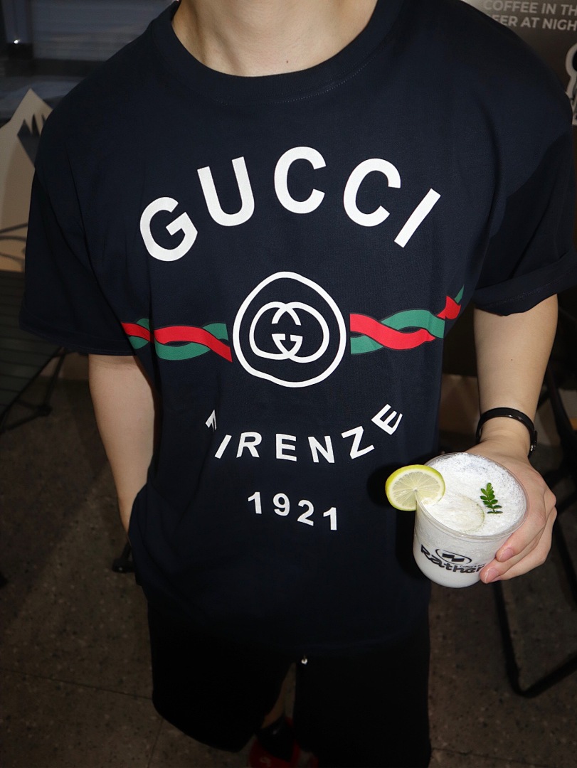 Gucci Linen Floral Print Short Sleeve (Black) - Image 14