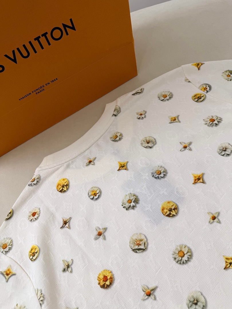 Unbranded Daisy Print T-Shirt - Image 7