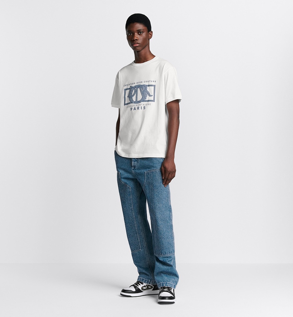 Unbranded D Print Short Sleeve (White) - Image 14