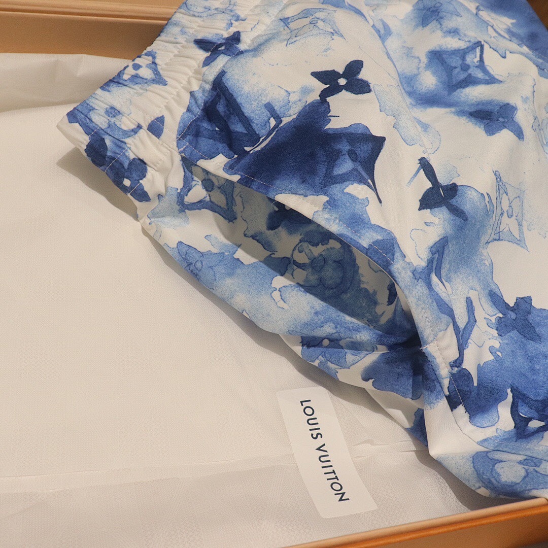 Unbranded Gradient Floral Sand Short - Image 7
