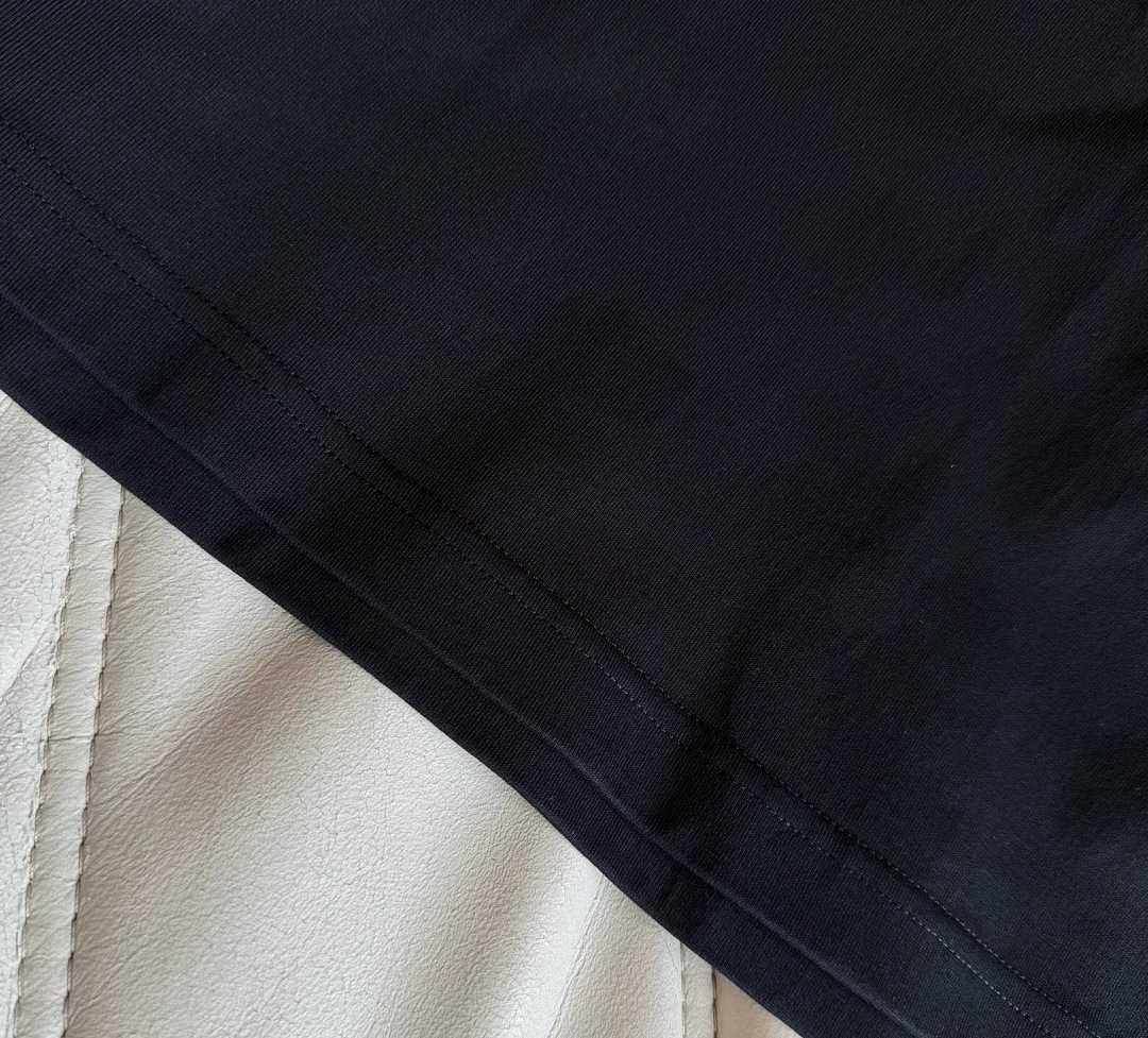 Burberry Plaid Black T - Image 12