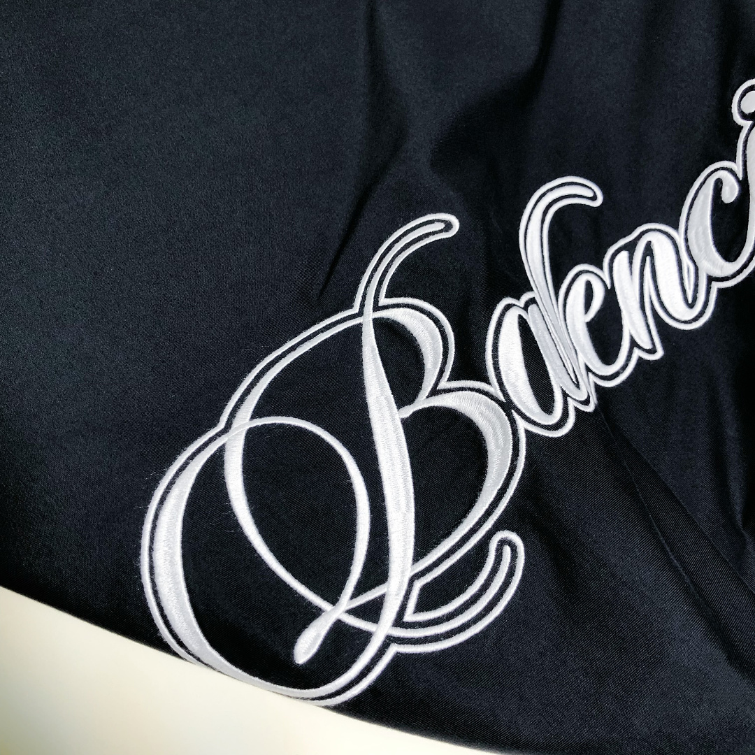 Balenciaga Big T - Image 8