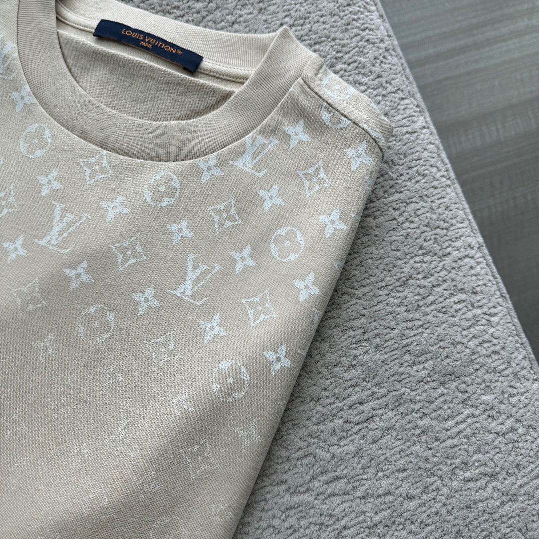 Unbranded Gradient Print - Image 11