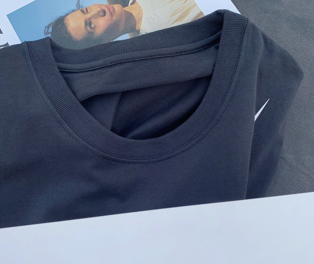 Gucci Black Electric Short Sleeve - Image 6