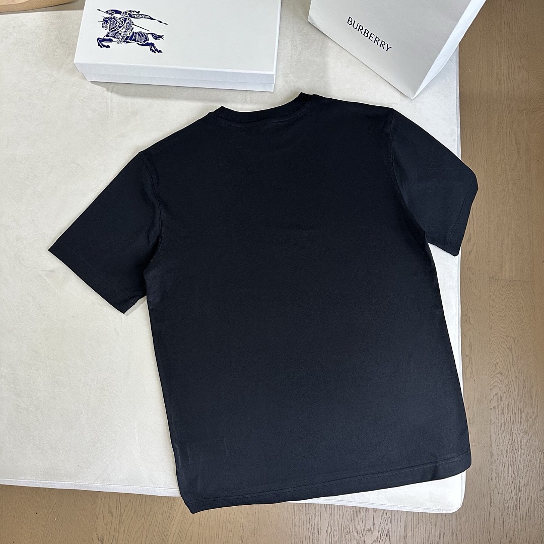 Burberry Gold Print Short Sleeve (Black) - Image 5