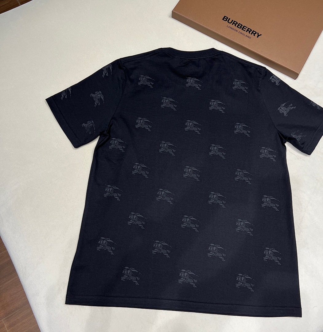Burberry Label Print T Black (Women) - Image 6