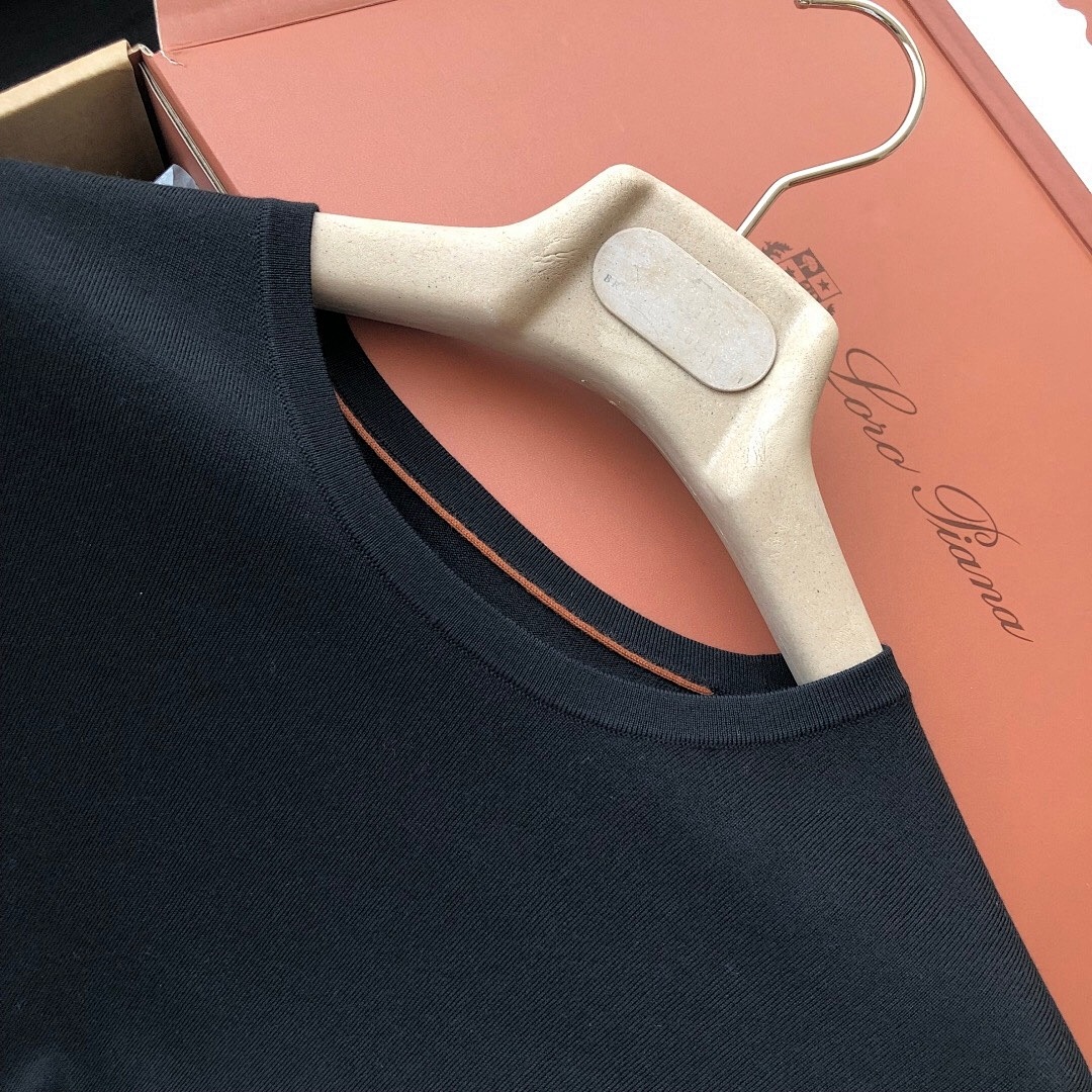 Unbranded Fleece (Black) - Image 4