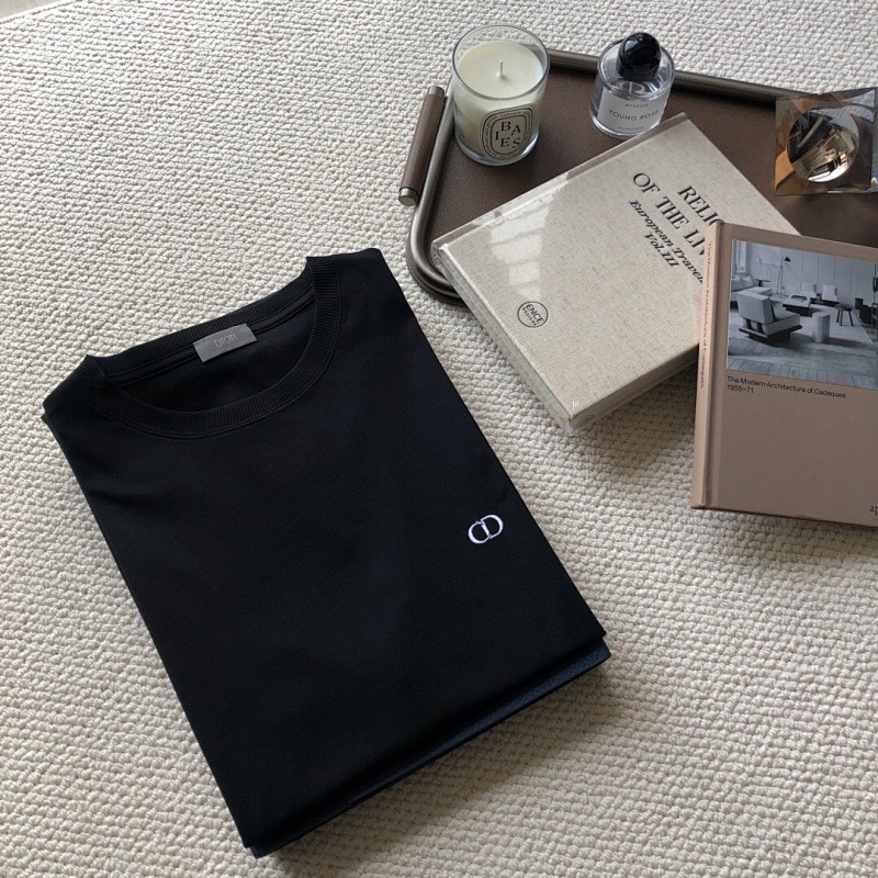 Unbranded CD Small Embroidered T (Black)