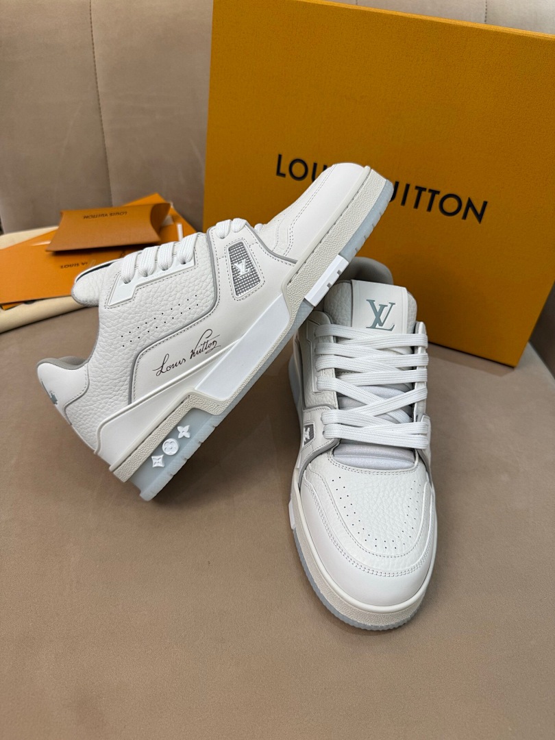 Unbranded Trainer - Image 4