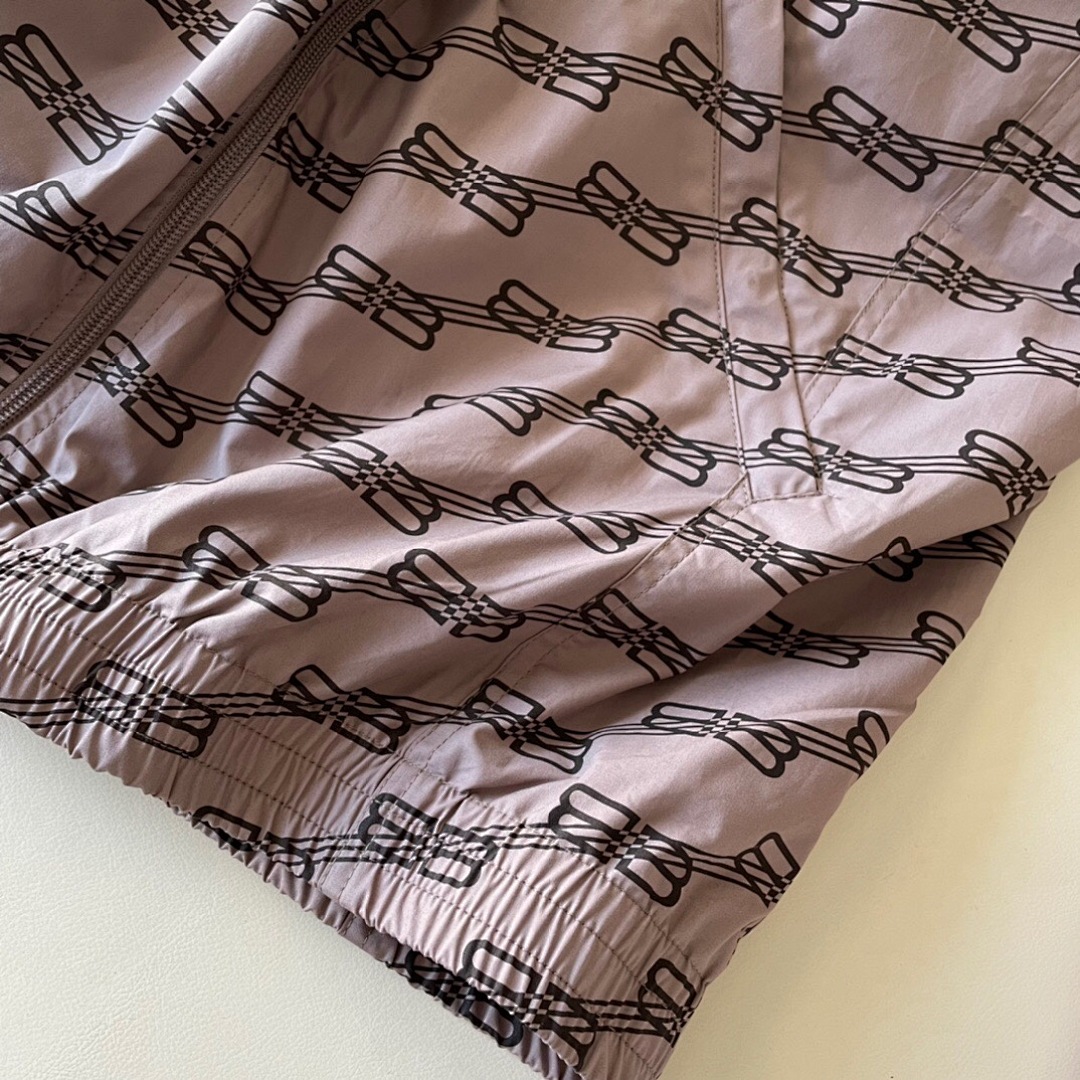 Balenciaga BB Logo Wind - Image 11