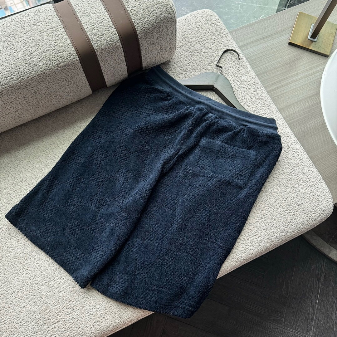 Unbranded Floral Short - Image 4