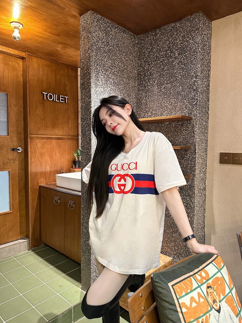 Gucci Red Blue Double G Short Sleeve - Image 16