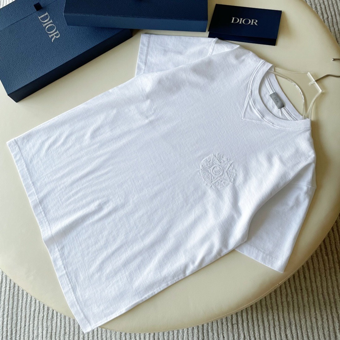 Unbranded DR Star Model Embroidered Short Sleeve (White) - Image 3