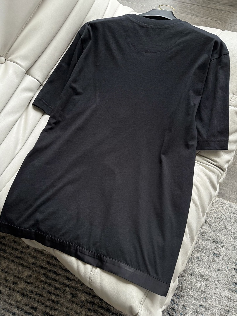 Unbranded Pocket Triangle T-Shirt - Image 5