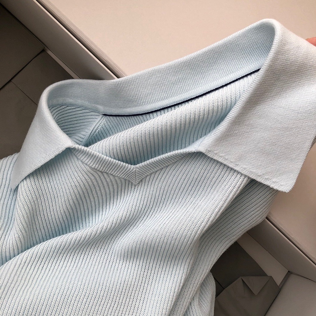 Ralph Lauren Small V Collar Polo - Image 16