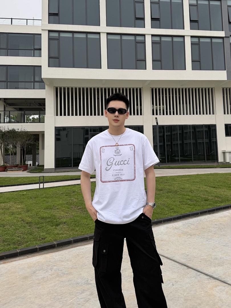 Gucci White 1921 Print Short Sleeve - Image 15