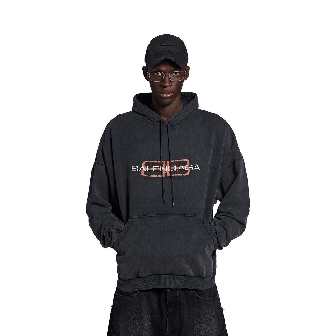 Balenciaga Print - Image 13