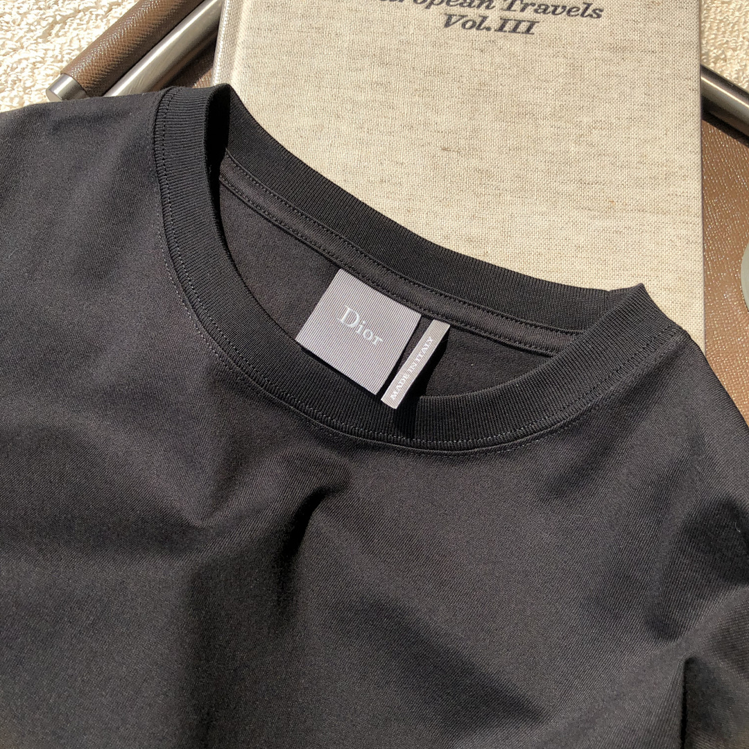 Unbranded DR Embroidered T (Black) - Image 11