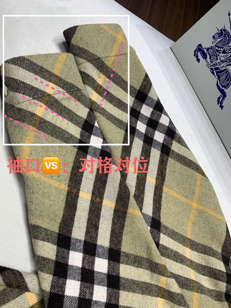 Burberry Plaid Fleece - Image 10