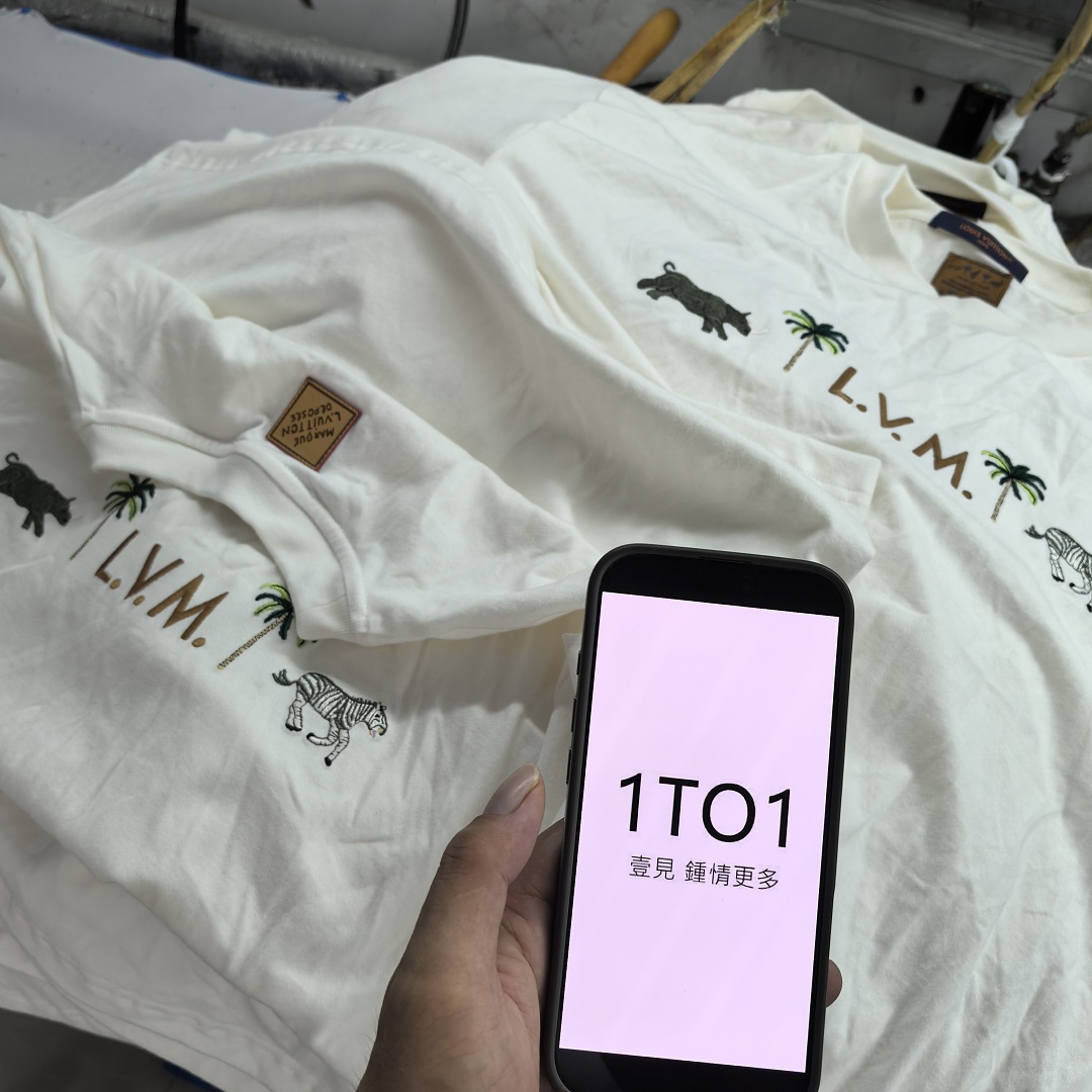 Unbranded Strap Embroidered T (White) - Image 4