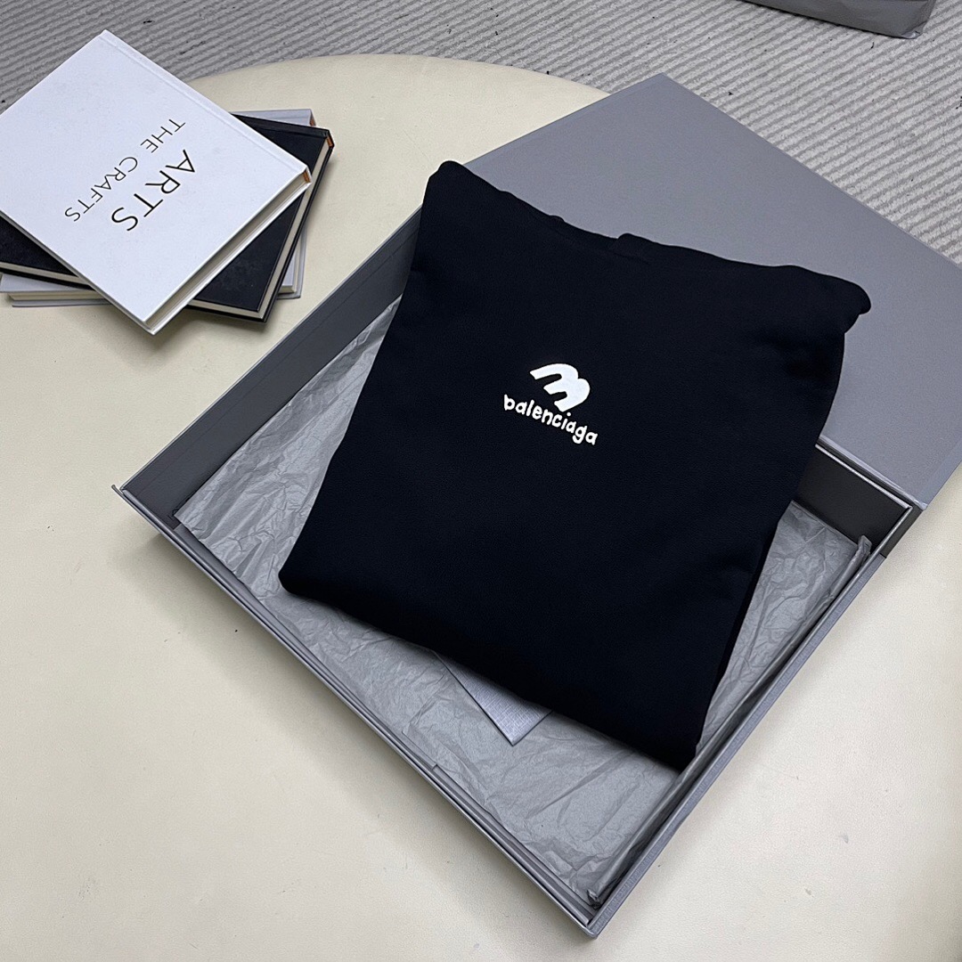 Balenciaga 3B Print - Image 11