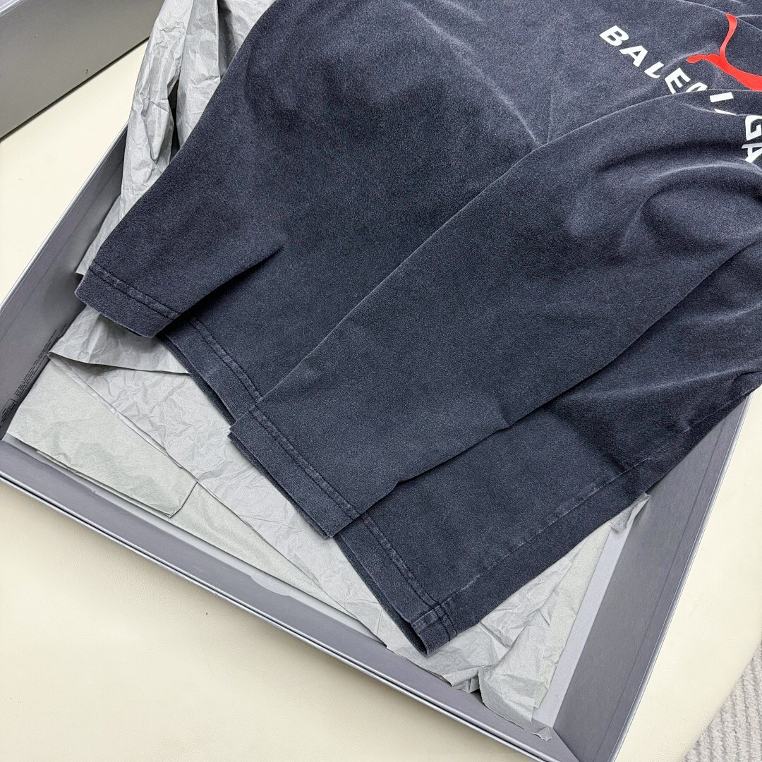 Balenciaga Collab Print T - Image 12