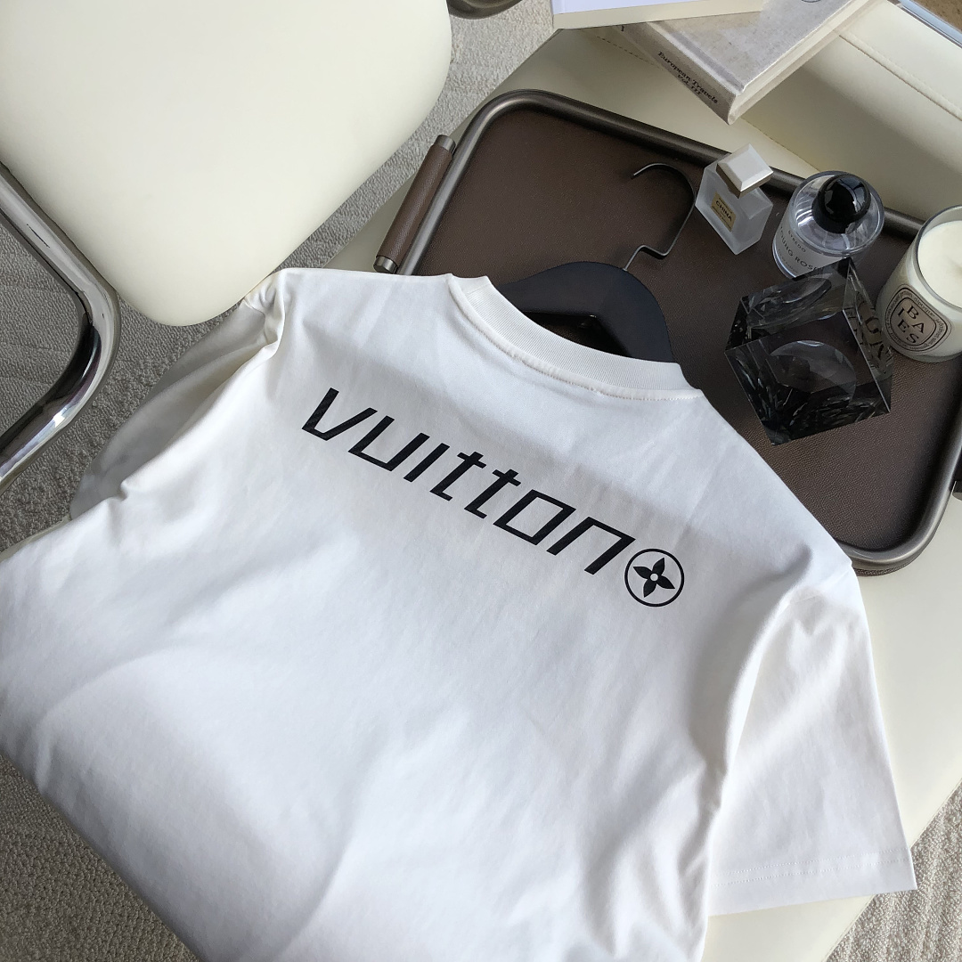 Unbranded V Label Short Sleeve - Image 9