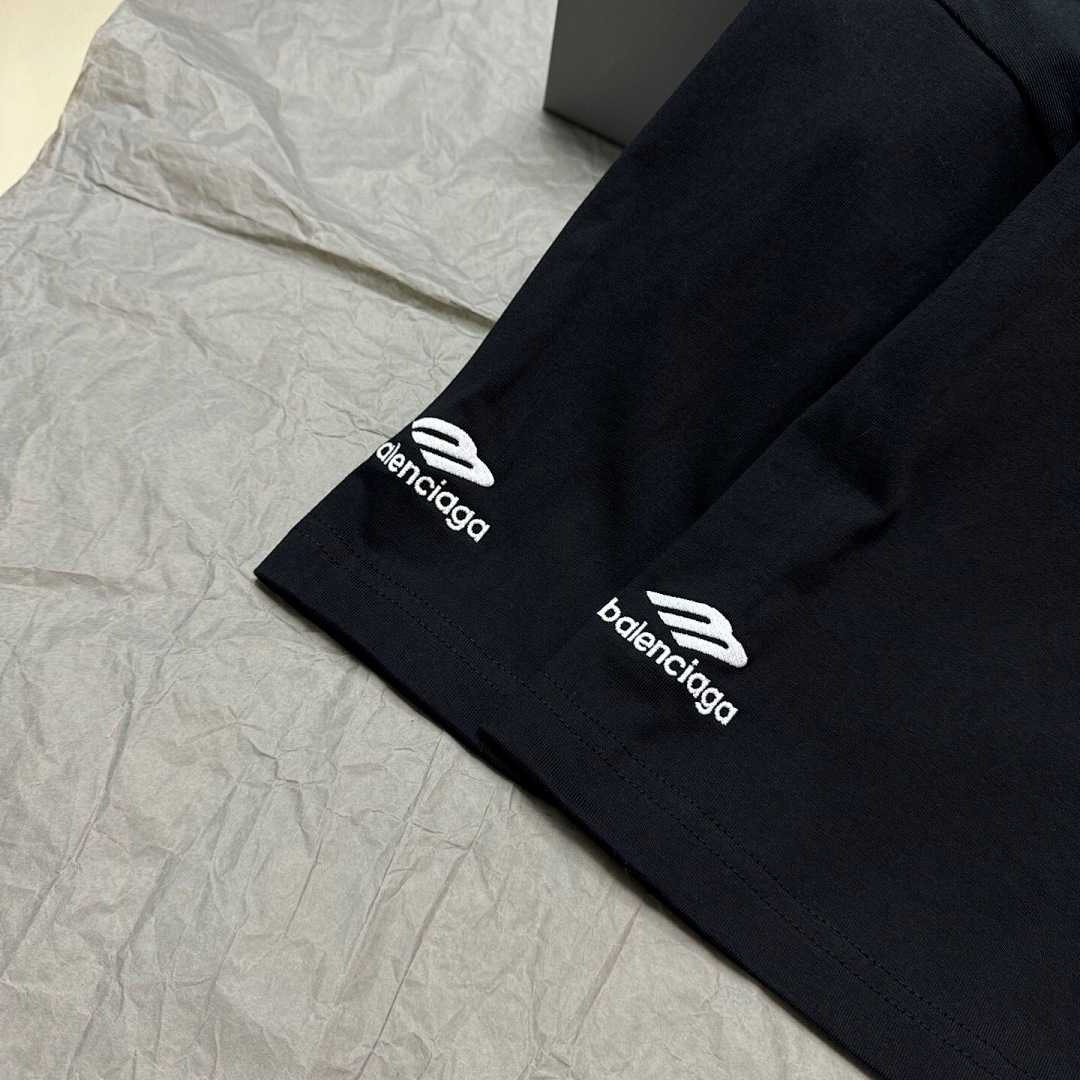 Balenciaga 3B Sleeve Embroidered Short - Image 11