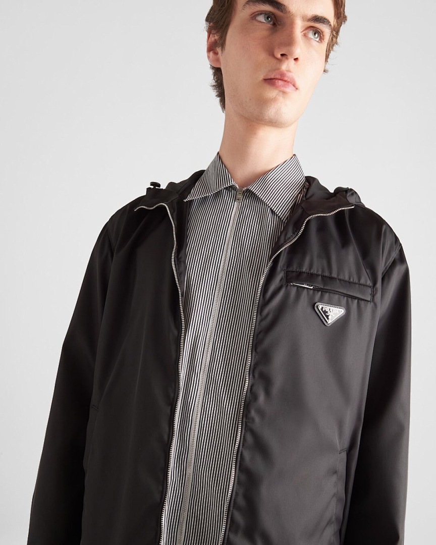 Unbranded Black Triple Label - Image 13