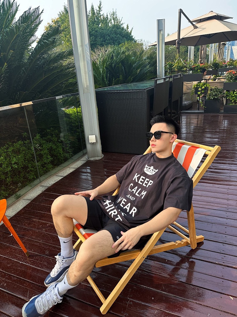 Balenciaga Print Short Sleeve - Image 16