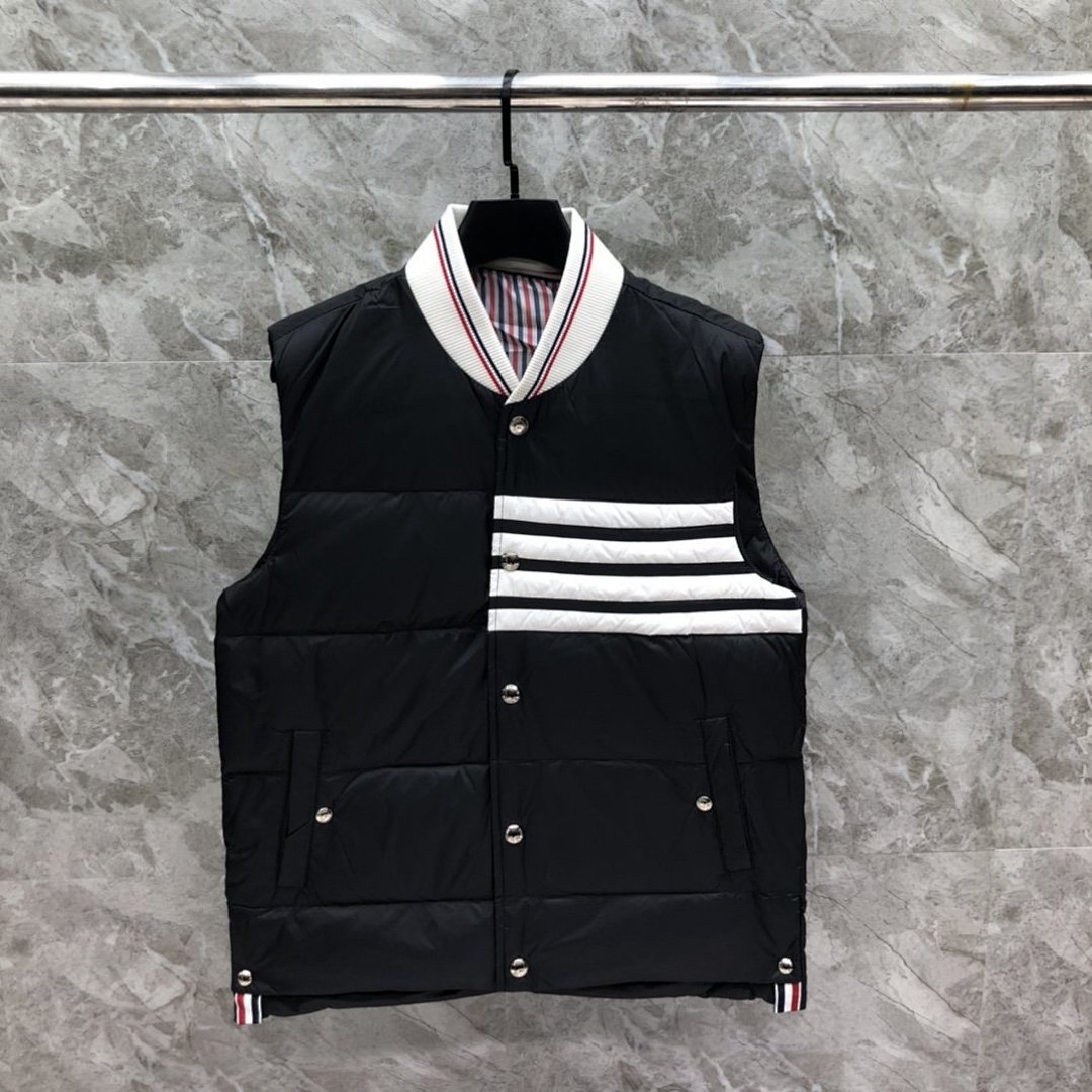 Christian Louboutin Quad Velvet Vest, photo 1