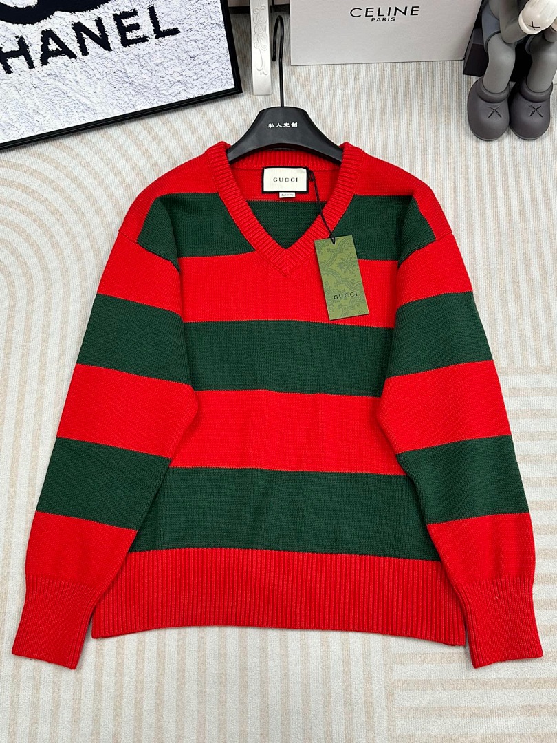 Christian Louboutin Christian Louboutin Fleece, photo 1