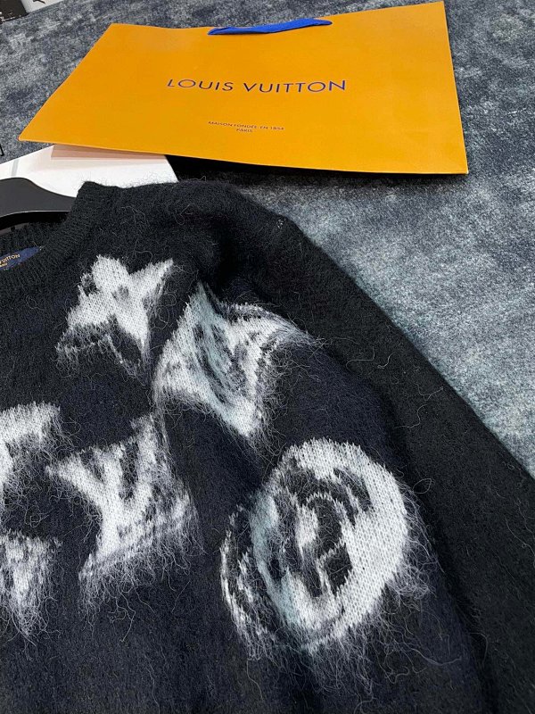 Christian Louboutin Top Fleece, photo 1
