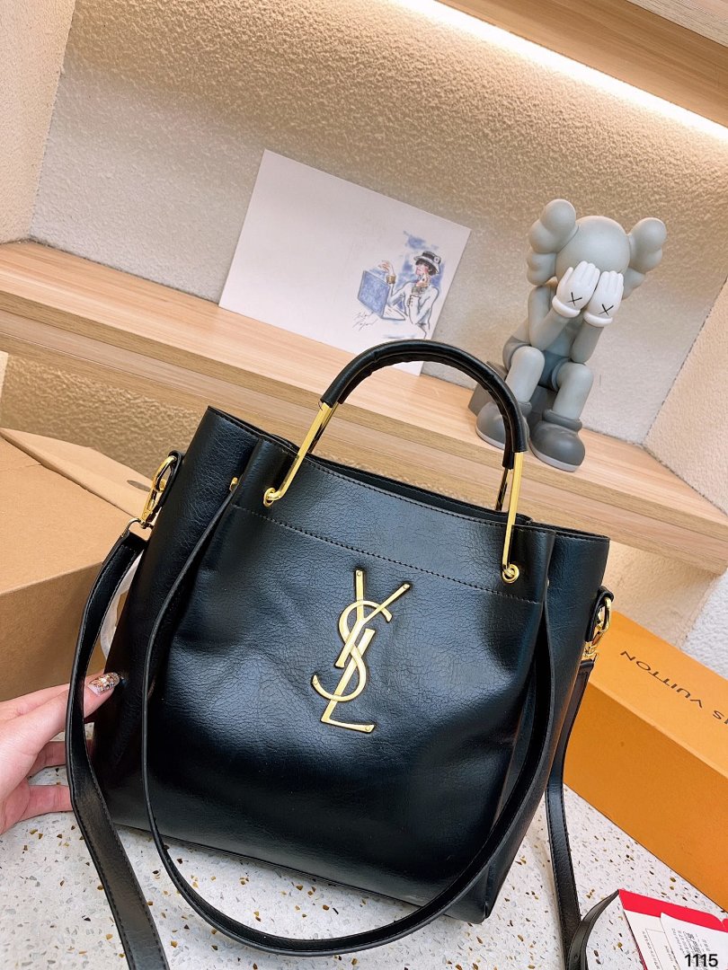 Other Tote, photo 1