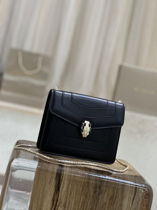 Serpenti Forever, photo 1