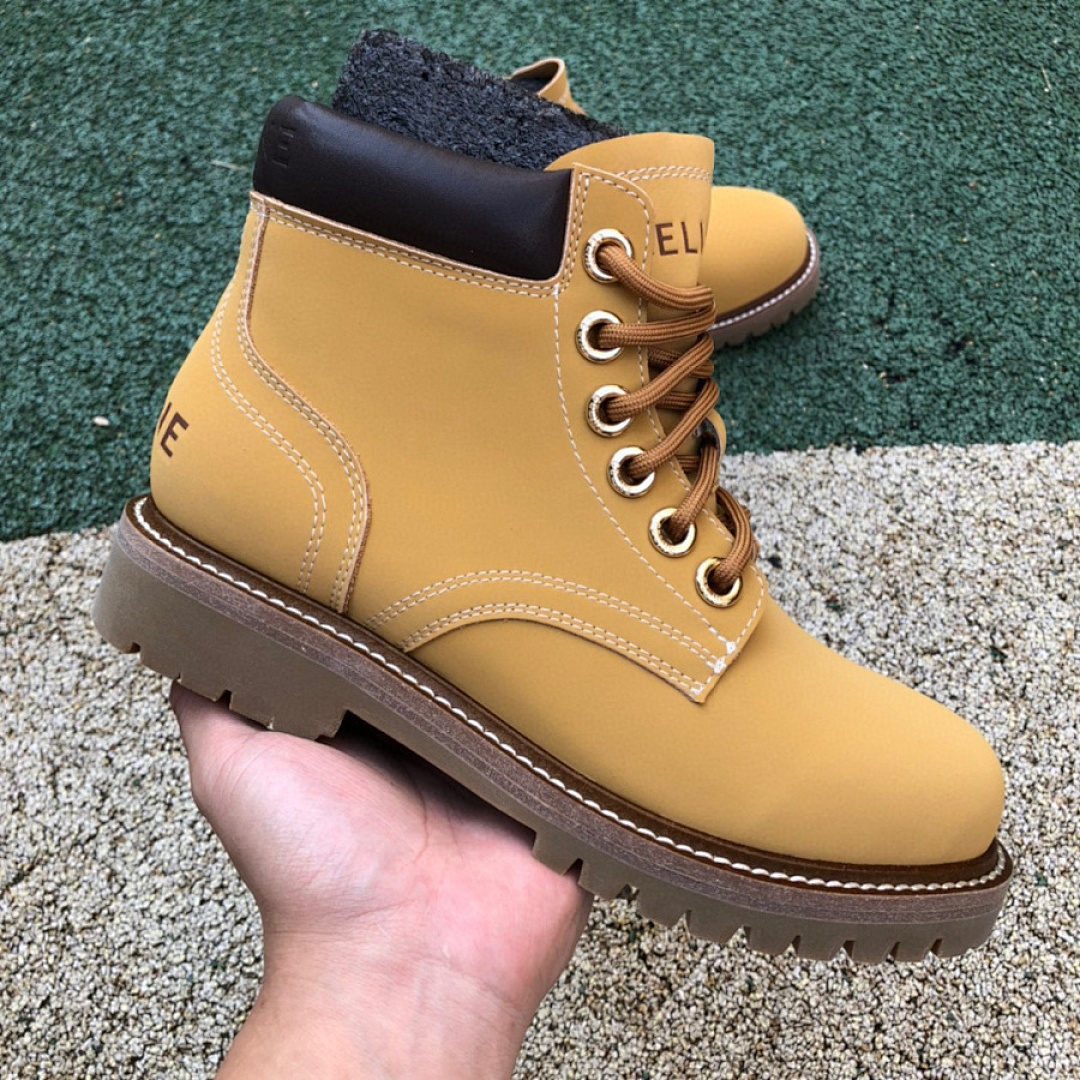 Other CE Shoes, photo 1