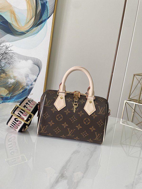 Other LV, photo 1