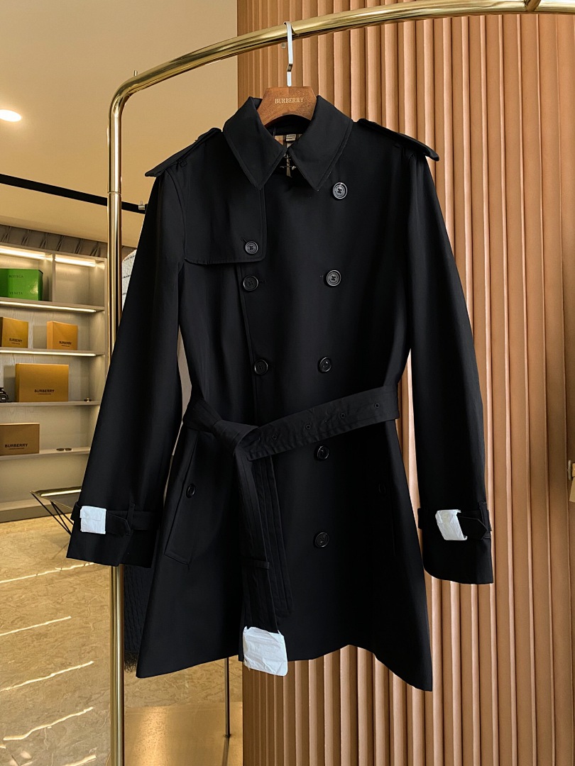 Christian Louboutin Windbreaker, photo 1
