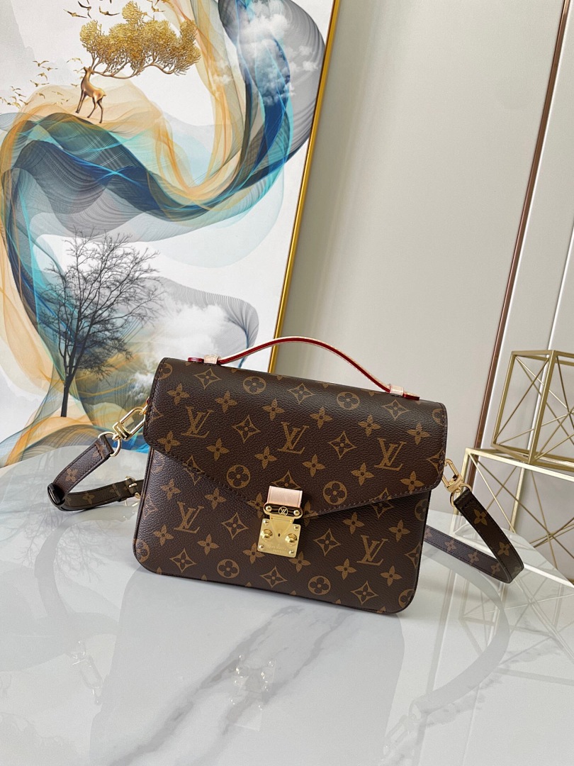 POCHETTE, photo 1
