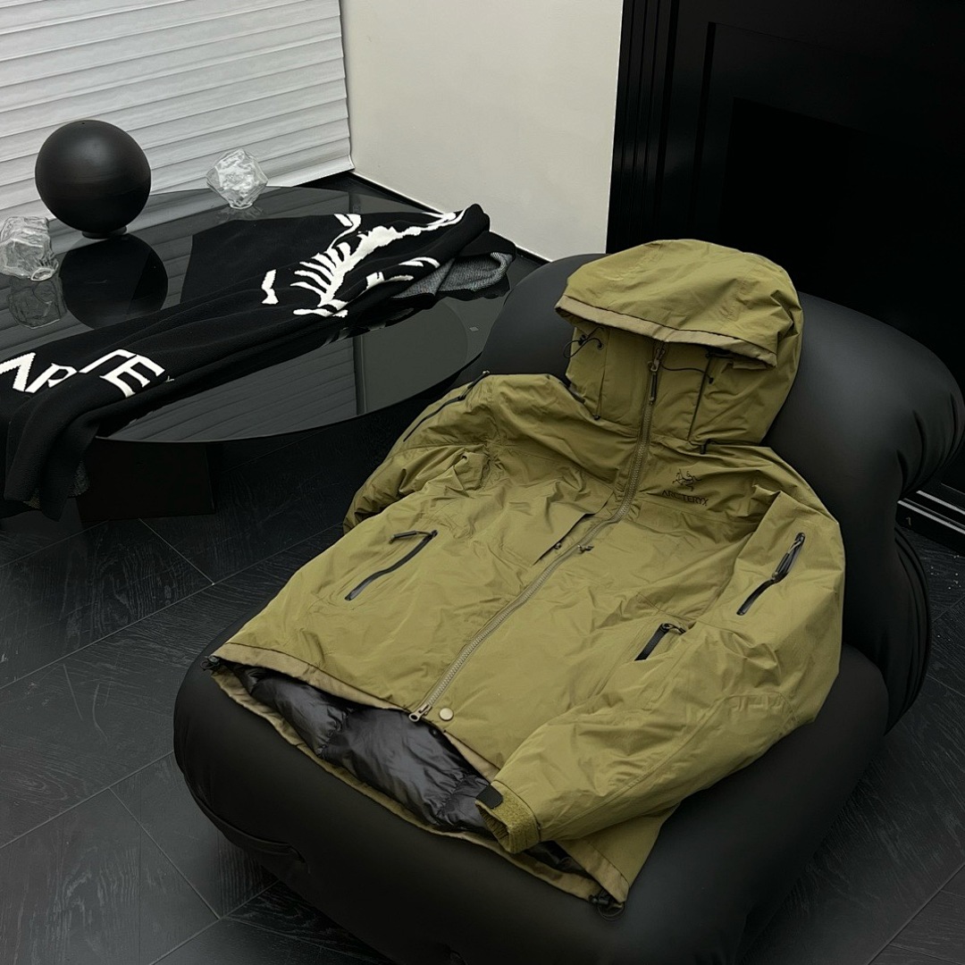 Arc'teryx Arc'teryx, photo 1