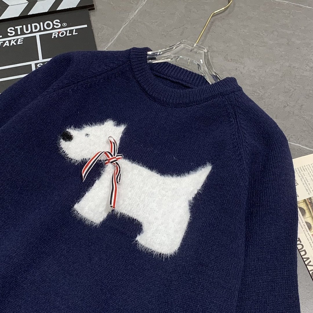Christian Louboutin 𝐓𝐁 Wind Fleece Velvet Small Collar, photo 1
