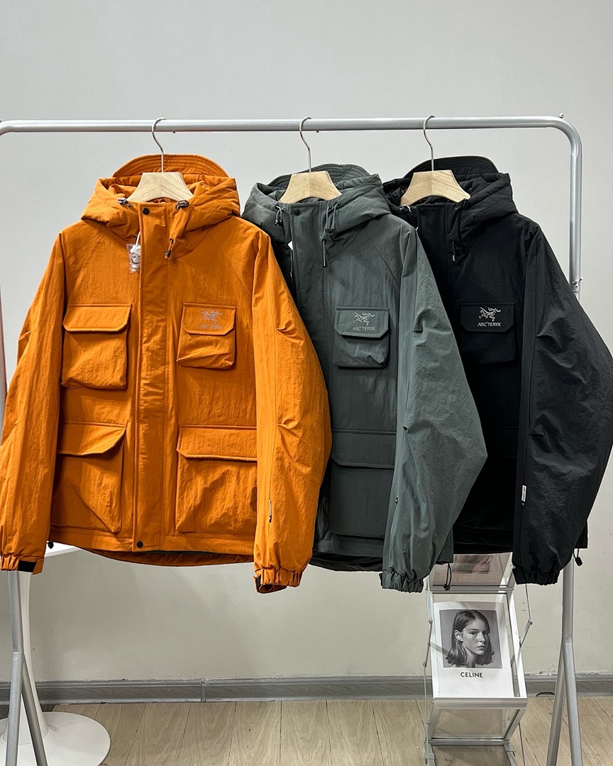 Arc'teryx Down Jacket, photo 1